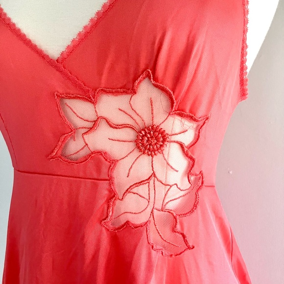 Vintage 70’s coral red orange lace flower slip gown dress & robe jacket set - Picture 5 of 16